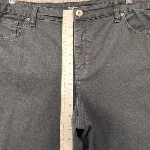 Style and Co Jeans Capris Womens 16 Denim Tummy Control Black Pockets Casual - Picture 3 of 9